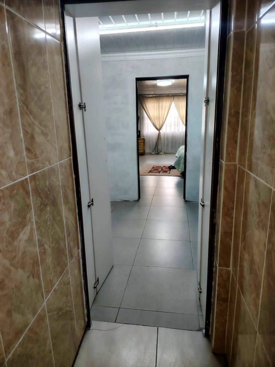 11 Bedroom Property for Sale in Mdantsane Nu 7 Eastern Cape